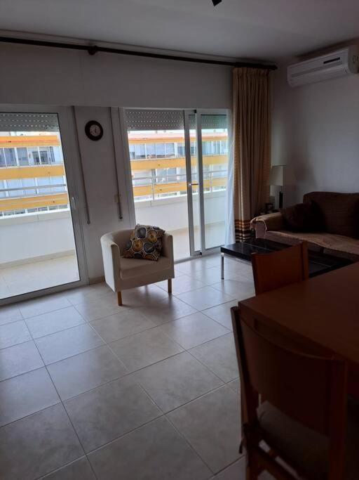 רוזס Holiday Center Apartamento Vistas Mar, Acceso Directo Playa Y Piscina מראה חיצוני תמונה