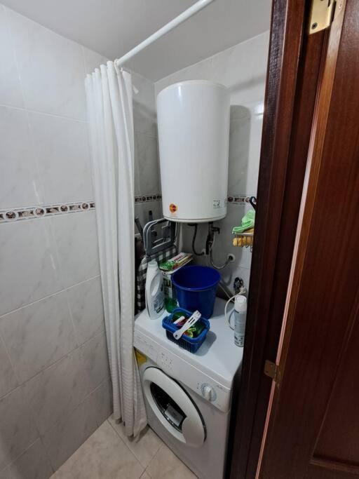רוזס Holiday Center Apartamento Vistas Mar, Acceso Directo Playa Y Piscina מראה חיצוני תמונה